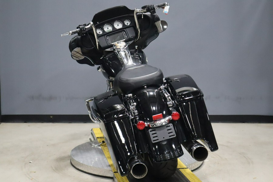 2018 Harley-Davidson Street Glide FLHX