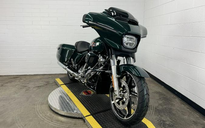 2024 Harley-Davidson Street Glide® ALPINE GREEN