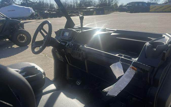 2026 Can-Am Defender DPS HD7