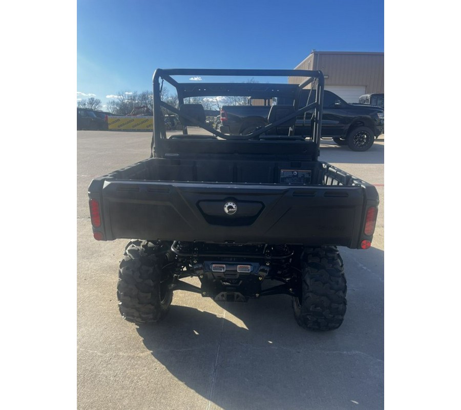 2026 Can-Am Defender DPS HD7