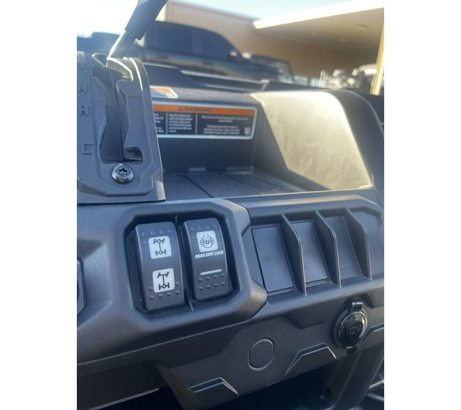 2026 Can-Am Defender DPS HD7