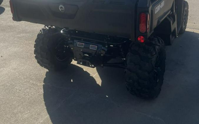 2026 Can-Am Defender DPS HD7