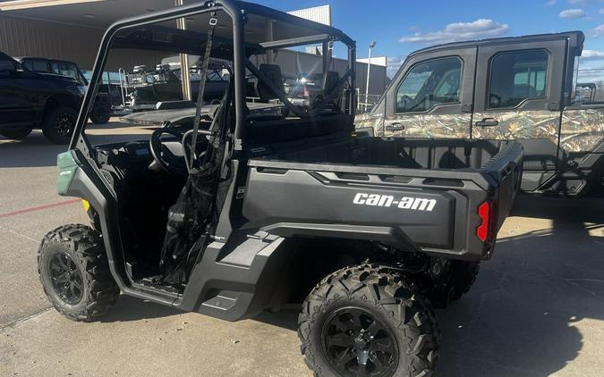 2026 Can-Am Defender DPS HD7