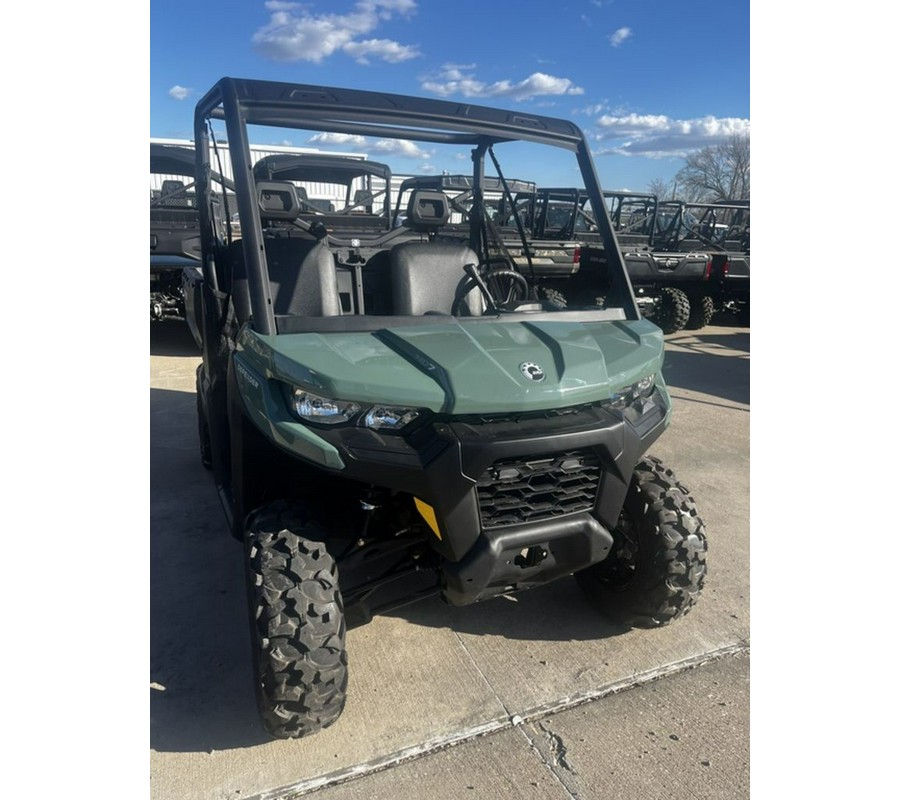 2026 Can-Am Defender DPS HD7