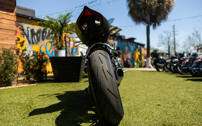 2024 Ducati STREETFIGHTER V2