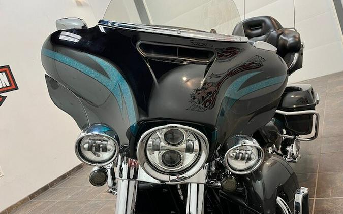 FLHTKSE 2015 CVO™ Ultra Limited