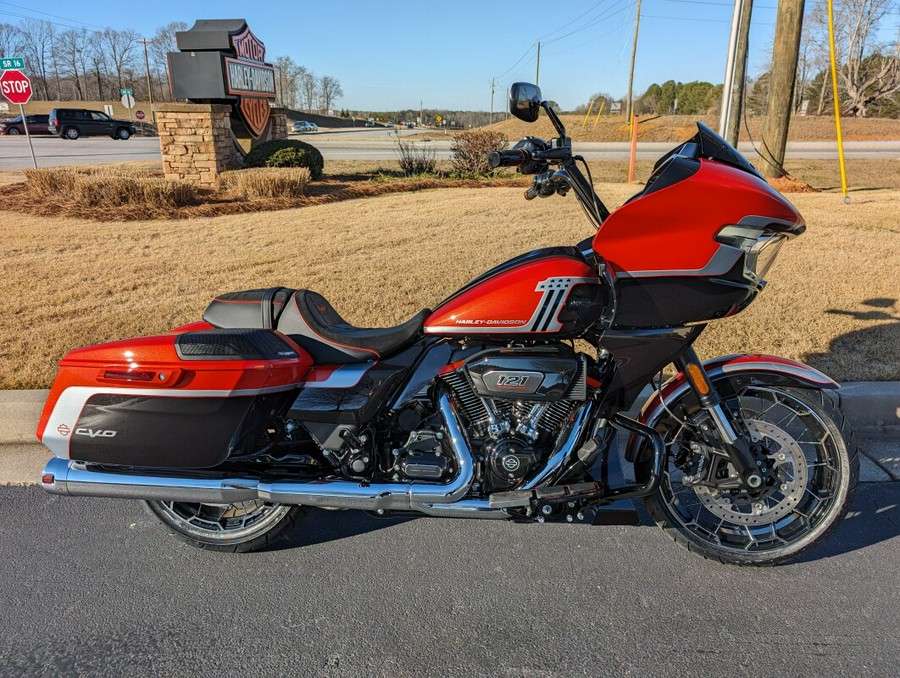 2024 Harley-Davidson CVO™ Road Glide® Legendary Orange