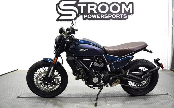 2024 Ducati Scrambler Nightshift (2G) Blue