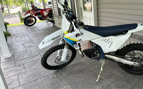 2025 Husqvarna Motorcycles TX 300