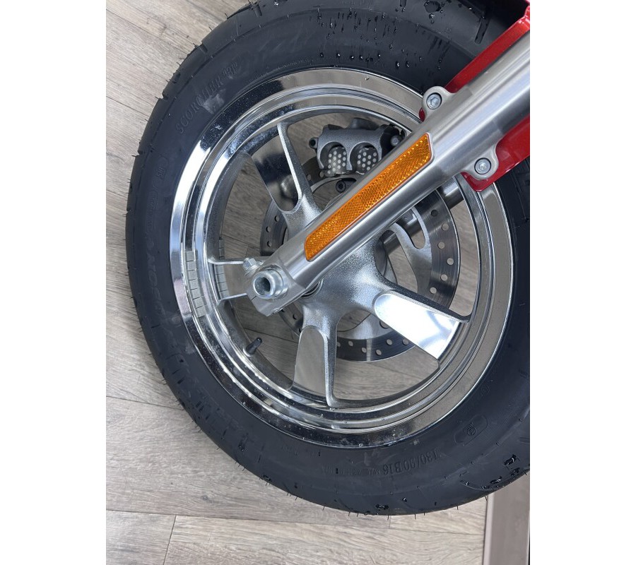 2014 Harley-Davidson Sportster 1200 Custom