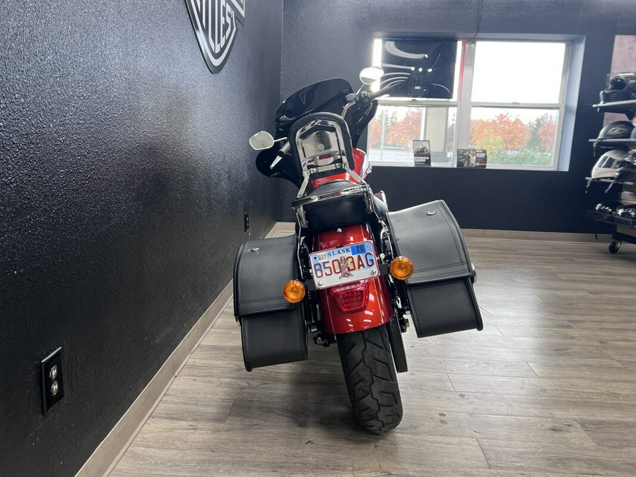 2014 Harley-Davidson Sportster 1200 Custom