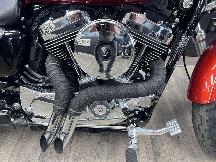 2014 Harley-Davidson Sportster 1200 Custom