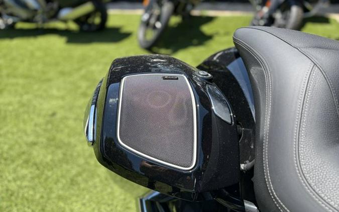 2023 BMW R18 BAGGER