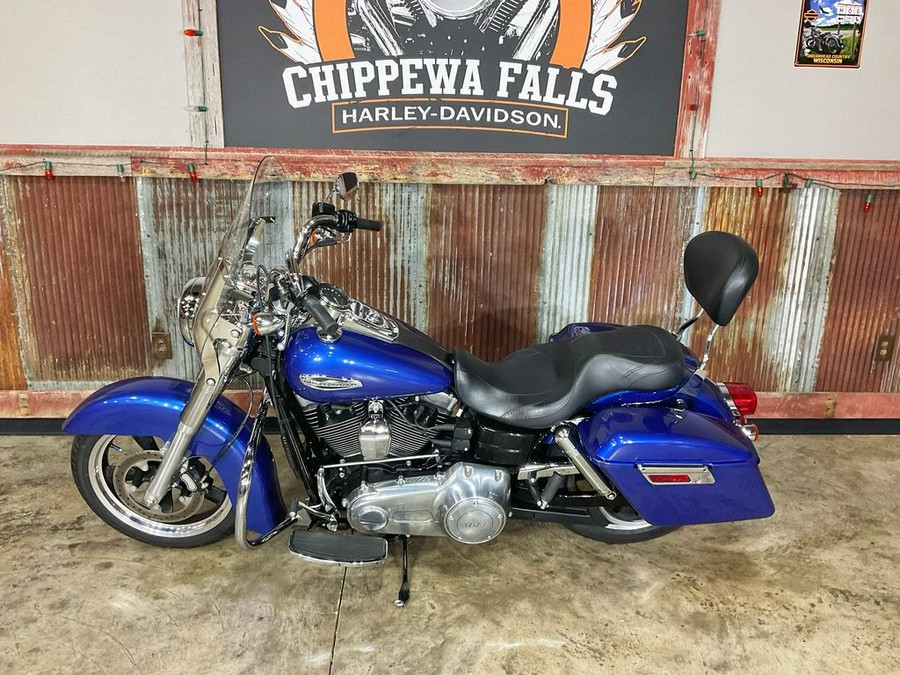 2015 Harley-Davidson® FLD - Dyna® Switchback™