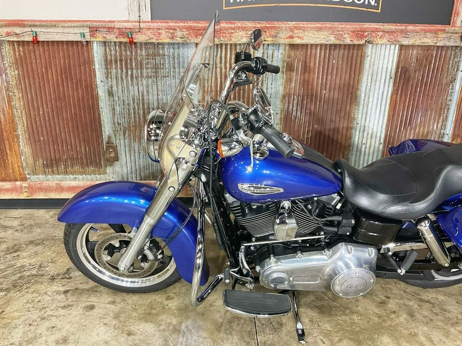 2015 Harley-Davidson® FLD - Dyna® Switchback™