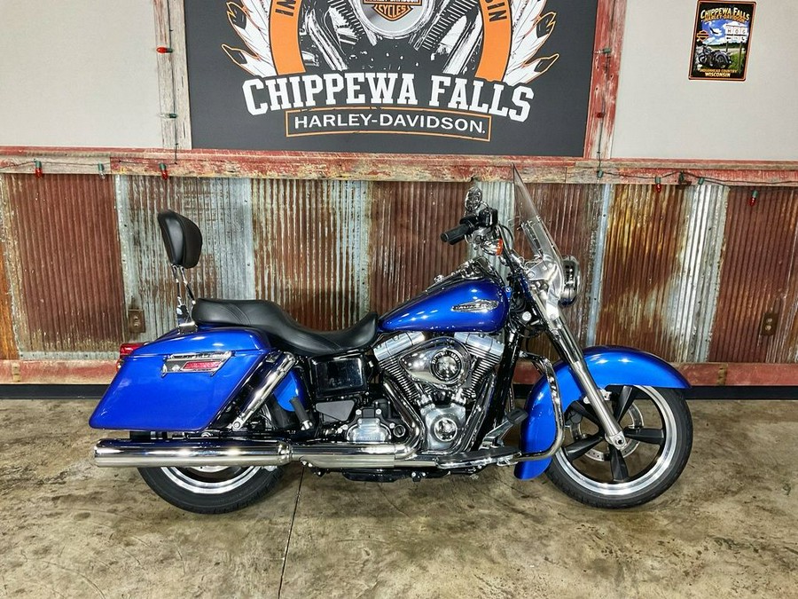 2015 Harley-Davidson® FLD - Dyna® Switchback™