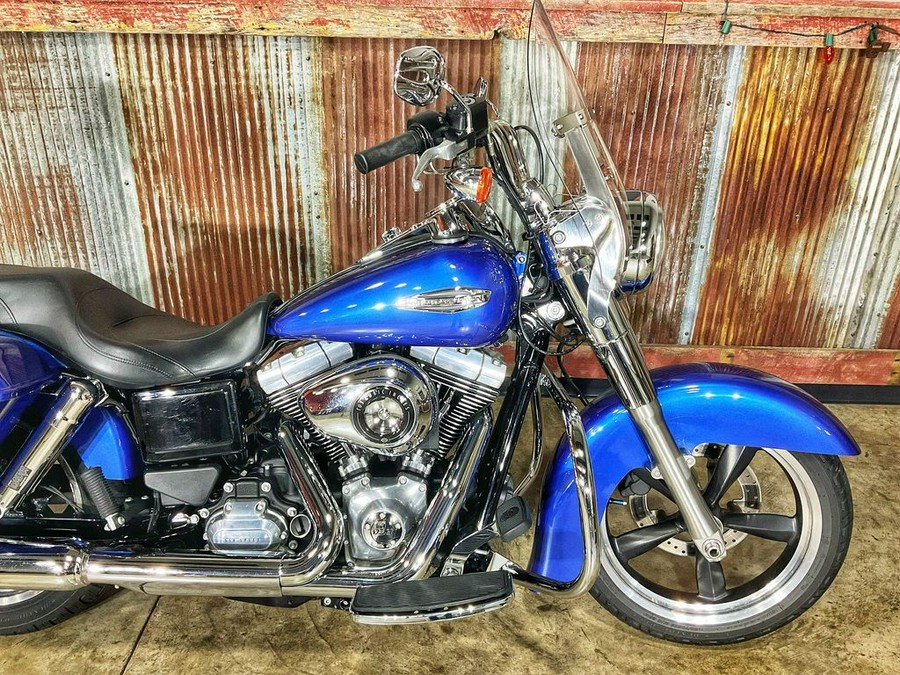 2015 Harley-Davidson® FLD - Dyna® Switchback™