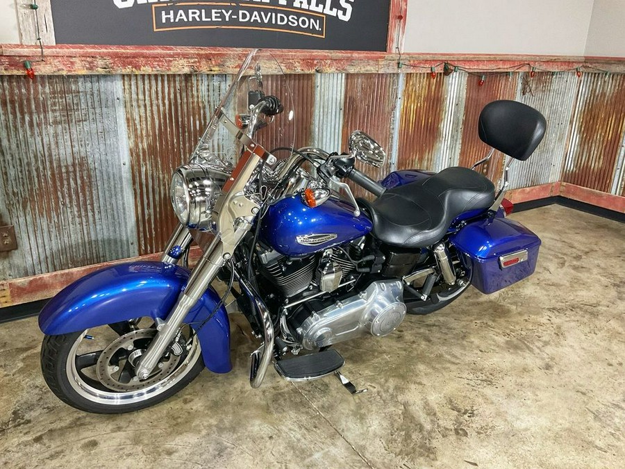 2015 Harley-Davidson® FLD - Dyna® Switchback™