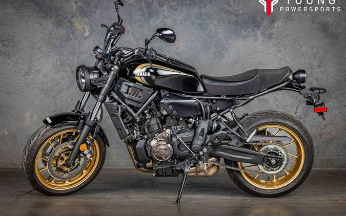 2025 Yamaha XSR700 Raven - SA000951