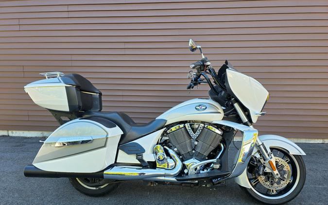 2011 Victory Motorcycles CROSS COUNTRY-OUT THE DOOR!!