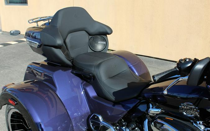 Harley-Davidson® Street Glide 3 Limited 2026 FLHLT 84681633DT PRPLE ABYSS/BLK W/ PINSTRIP