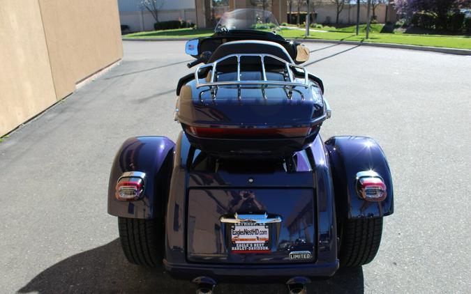 Harley-Davidson® Street Glide 3 Limited 2026 FLHLT 84681633DT PRPLE ABYSS/BLK W/ PINSTRIP