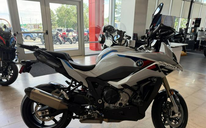 2026 BMW S 1000 XR