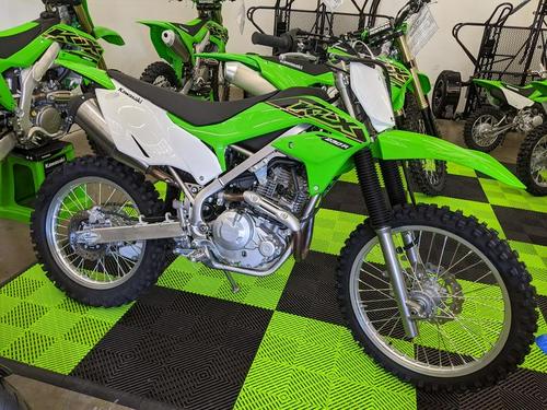 2021 Kawasaki KLX230R S Review (20 Fast Facts for Trail Bike Riders)