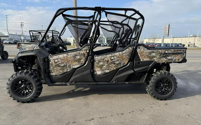 2024 Honda® Pioneer 1000-6 Deluxe Crew Camo