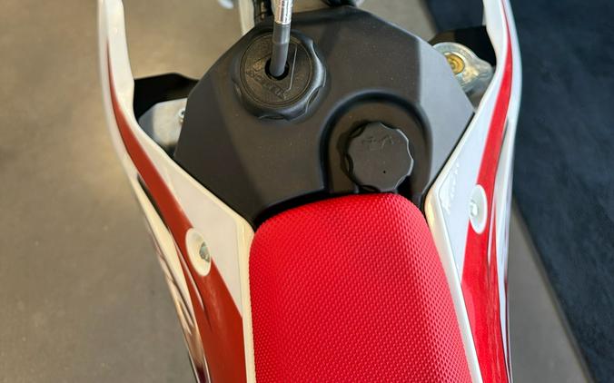 2025 Fantic XE 300