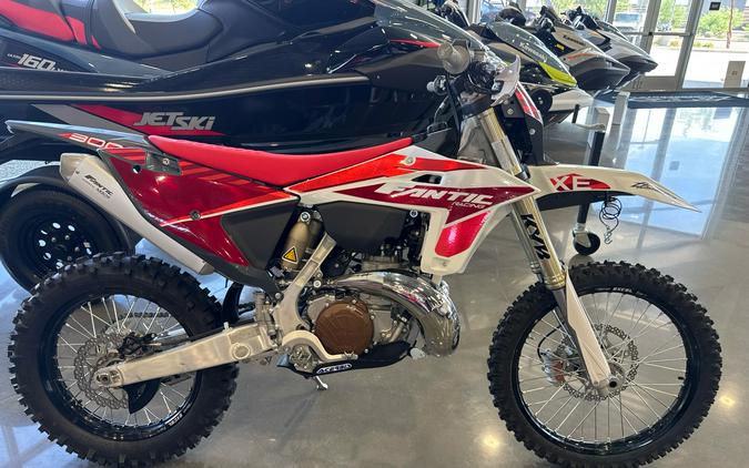 2025 Fantic XE 300