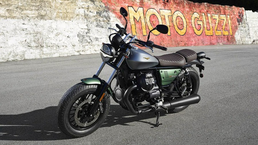 2021 Moto Guzzi V9 Bobber Centenario E5