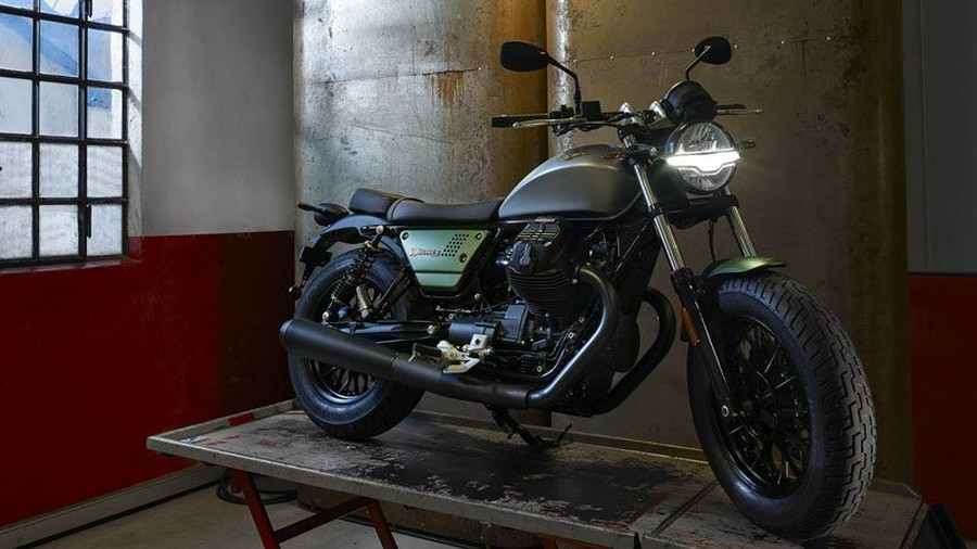 2021 Moto Guzzi V9 Bobber Centenario E5