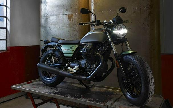 2021 Moto Guzzi V9 Bobber Centenario E5