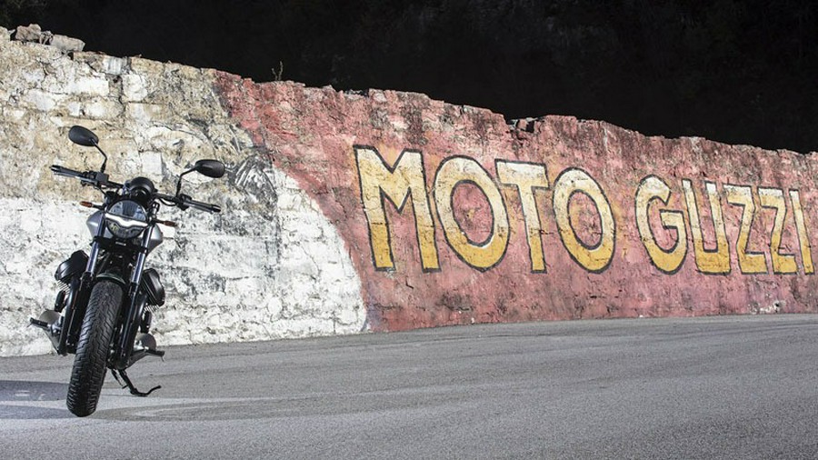 2021 Moto Guzzi V9 Bobber Centenario E5