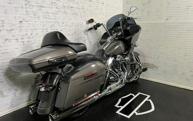 2019 Harley-Davidson® Road Glide® w/ Bars, Chopped Tour Pack, and Stage 1!