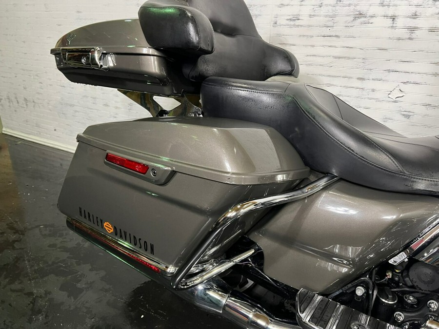 2019 Harley-Davidson® Road Glide® w/ Bars, Chopped Tour Pack, and Stage 1!