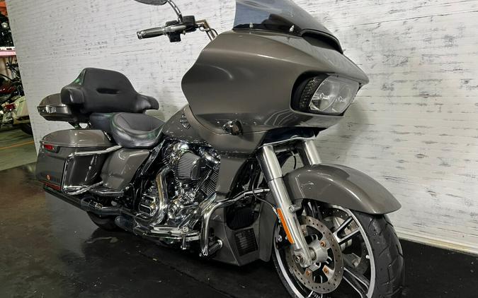 2019 Harley-Davidson® Road Glide® w/ Bars, Chopped Tour Pack, and Stage 1!