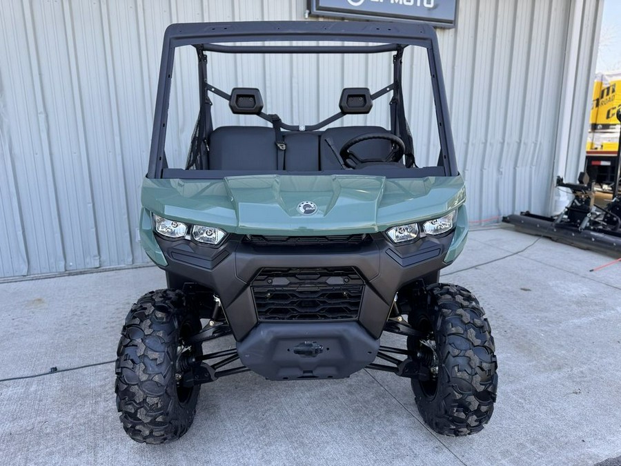 2025 Can-Am® Defender DPS HD7 Compass Green