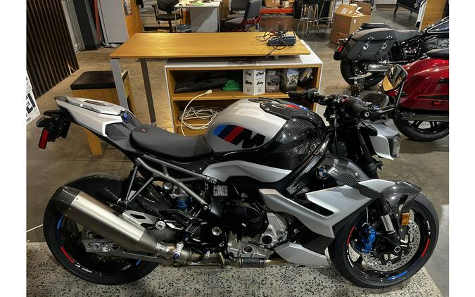 2026 BMW 26K3 M 1000 R