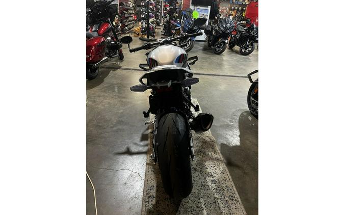 2026 BMW 26K3 M 1000 R