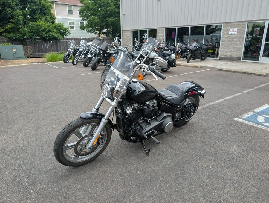 2022 Harley-Davidson Softail® Standard
