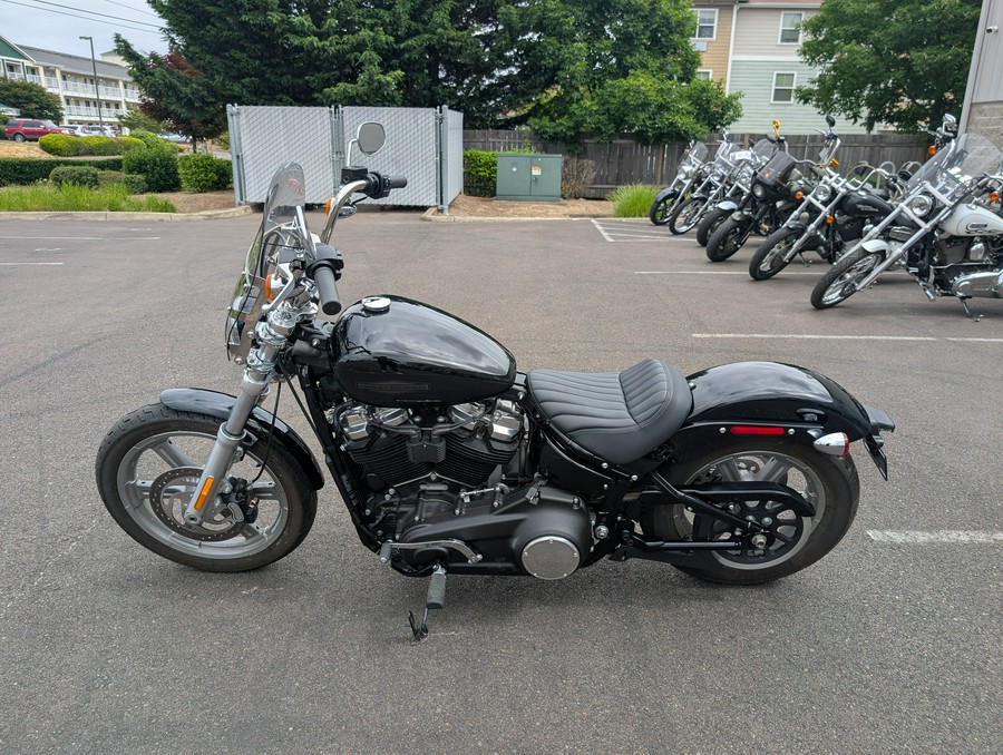 2022 Harley-Davidson Softail® Standard