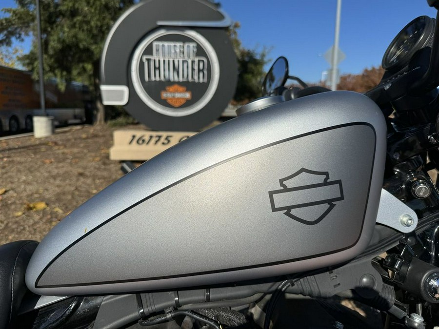 2020 Harley-Davidson® XL883N - Sportster® Iron 883™