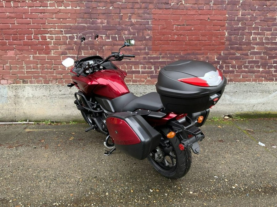 2018 Honda® CTX700 CANDY RED