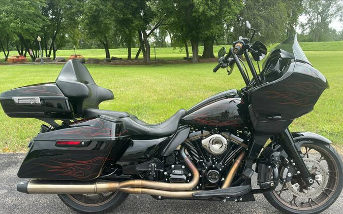 Harley-Davidson’s 2022 Road Glide ST First Ride