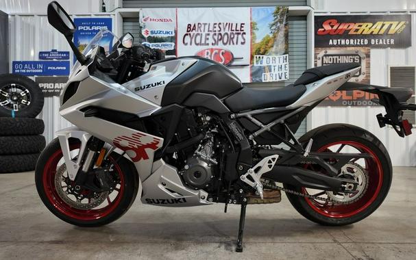 2024 Suzuki GSX 8R