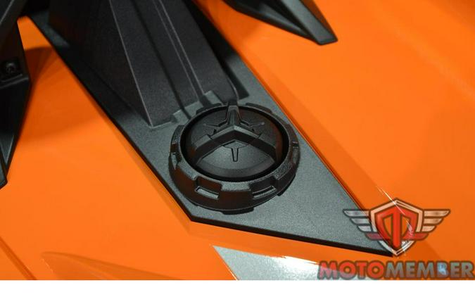 2026 Slingshot SL AutoDrive Sunburst Orange