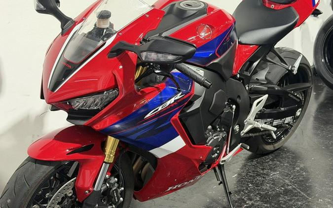 2024 Honda CBR1000RR