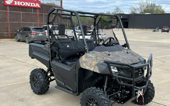 2024 Honda® Pioneer 700 Forest